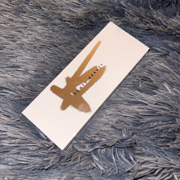 FENTY Beauty - Picture 6 of 10